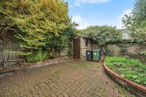 Photo 16- click for photo gallery